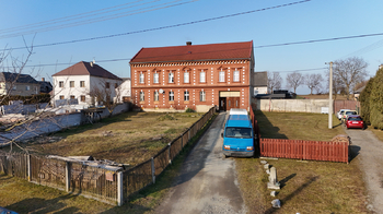 Prodej domu 600 m², Medlov