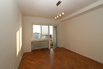 pokoj 2 s balkónem - Pronájem bytu 3+1 v osobním vlastnictví 87 m², Praha 3 - Vinohrady