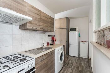 Pronájem bytu 1+1 v osobním vlastnictví 34 m², Meziboří