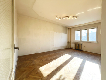 Prodej bytu 2+kk v osobním vlastnictví 50 m², Praha 10 - Strašnice