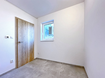 komora - Pronájem domu 68 m², Vráto