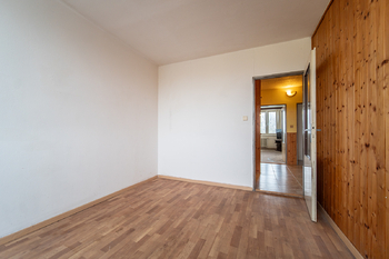 Prodej bytu 4+1 v osobním vlastnictví 77 m², Jesenice