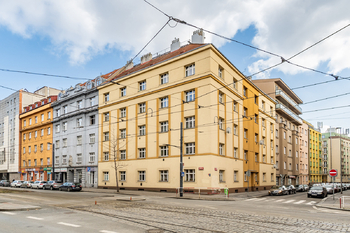 Prodej bytu 1+kk v družstevním vlastnictví 32 m², Praha 10 - Vršovice