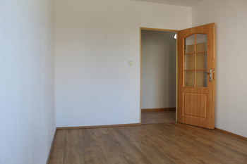 Pronájem bytu 3+1 v osobním vlastnictví 82 m², Praha 9 - Černý Most