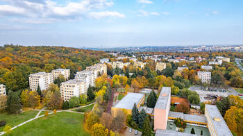 Pronájem bytu 1+kk v družstevním vlastnictví 18 m², Praha 8 - Kobylisy