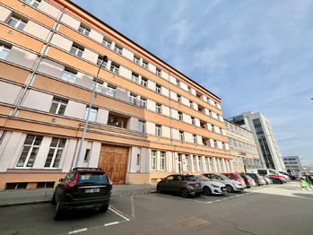 Pronájem bytu 3+kk v osobním vlastnictví 91 m², Praha 7 - Holešovice