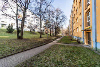 Prodej bytu 2+1 v osobním vlastnictví 52 m², Praha 10 - Malešice