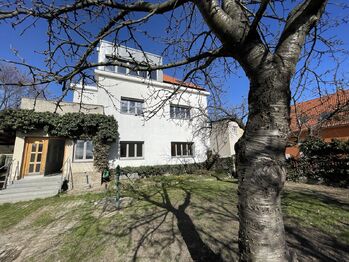 Pronájem bytu 3+kk v osobním vlastnictví 78 m², Hostivice