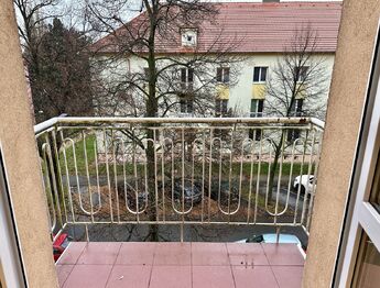 Pronájem bytu 1+1 v osobním vlastnictví 40 m², Praha 9 - Kbely