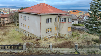 pohled jihovýchod - Prodej domu 398 m², Hořovice