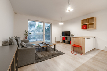 Pronájem bytu 1+kk v osobním vlastnictví 36 m², Praha 5 - Radotín