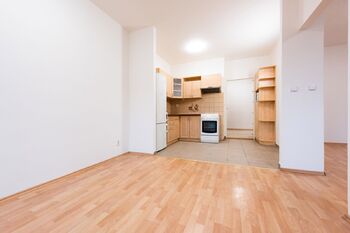 Pronájem bytu 2+kk v osobním vlastnictví 52 m², Kuřim