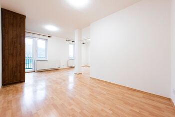 Pronájem bytu 2+kk v osobním vlastnictví 52 m², Kuřim