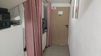 Pronájem obchodních prostor 53 m², Praha 5 - Smíchov