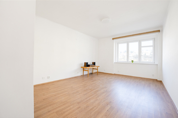 Pronájem bytu 3+1 v osobním vlastnictví 73 m², Praha 9 - Vysočany