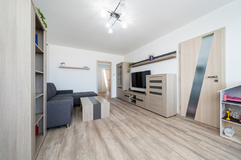 Prodej bytu 3+1 v osobním vlastnictví 66 m², Praha 5 - Stodůlky