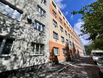 Pronájem bytu 2+kk v družstevním vlastnictví 49 m², Praha 4 - Krč