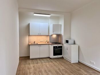 Pronájem bytu 2+kk v osobním vlastnictví 45 m², Praha 4 - Krč