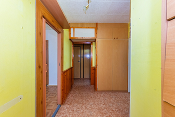 Prodej bytu 3+1 v osobním vlastnictví 68 m², Praha 5 - Hlubočepy