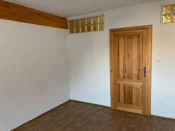 Pronájem kancelářských prostor 33 m², Praha 6 - Ruzyně