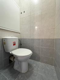 wc - Pronájem bytu 4+1 v osobním vlastnictví 82 m², České Budějovice