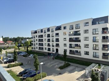 Pronájem bytu 2+kk v osobním vlastnictví 54 m², Praha 10 - Uhříněves