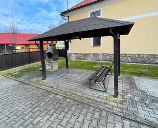 Pronájem domu 80 m², Církvice