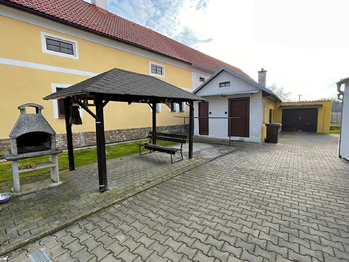 Pronájem domu 80 m², Církvice