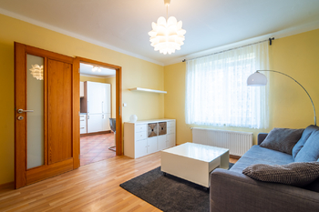 Pronájem bytu 2+1 v osobním vlastnictví 53 m², Slaný