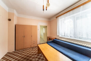 Prodej pozemku 1572 m², Úvaly