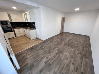 Pronájem bytu 1+kk v osobním vlastnictví 43 m², Pelhřimov