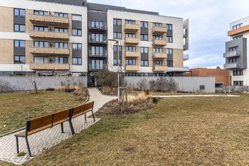 Prodej bytu 3+kk v osobním vlastnictví 71 m², Praha 5 - Třebonice