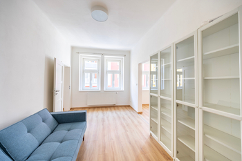 Pronájem bytu 2+1 v osobním vlastnictví 50 m², Praha 4 - Podolí