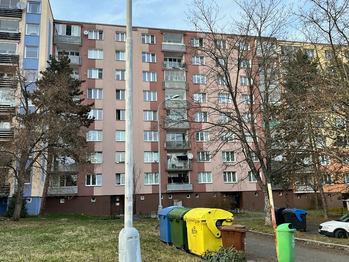 Dům - Pronájem bytu 1+1 v osobním vlastnictví 36 m², Plzeň