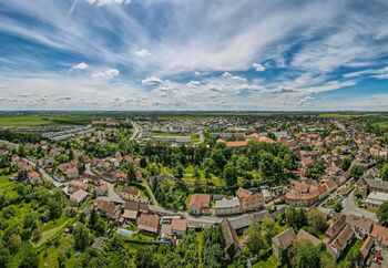 Prodej pozemku 5533 m², Buštěhrad