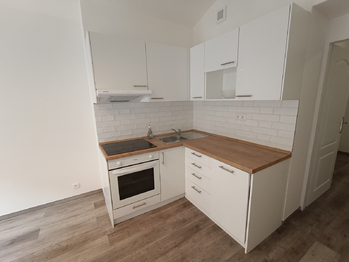 Pronájem bytu 1+kk v osobním vlastnictví 26 m², Praha 10 - Vršovice