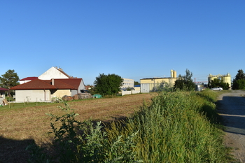 Prodej pozemku 840 m², Doloplazy