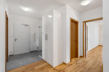 Pronájem bytu 3+kk v osobním vlastnictví 94 m², Praha 4 - Nusle