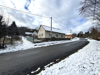 Prodej domu 200 m², Oskava