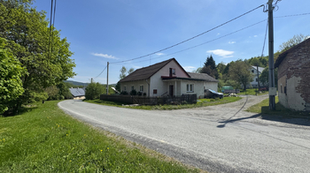 Prodej domu 200 m², Oskava