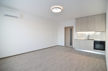 Pronájem bytu 1+kk v osobním vlastnictví 37 m², Břeclav