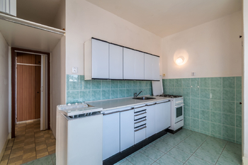 Prodej bytu 2+1 v osobním vlastnictví 54 m², Praha 9 - Hloubětín