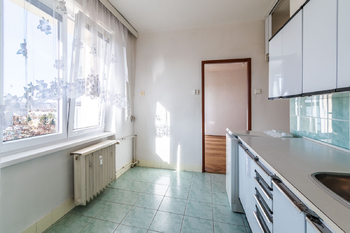 Prodej bytu 2+1 v osobním vlastnictví 54 m², Praha 9 - Hloubětín