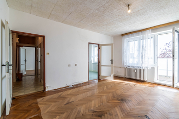 Prodej bytu 2+1 v osobním vlastnictví 54 m², Praha 9 - Hloubětín