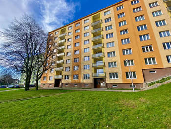 Prodej bytu 2+1 v osobním vlastnictví 61 m², Jirkov