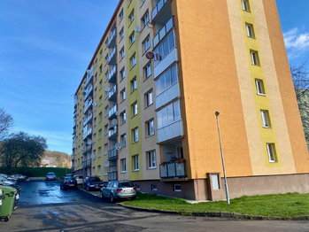 Prodej bytu 2+1 v osobním vlastnictví 61 m², Jirkov