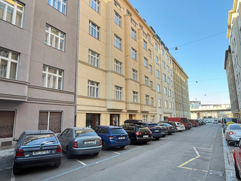 Pronájem bytu 3+kk v osobním vlastnictví 75 m², Praha 7 - Holešovice