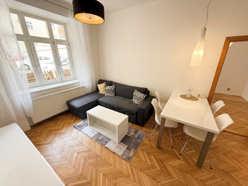 Pronájem bytu 3+kk v osobním vlastnictví 75 m², Praha 7 - Holešovice