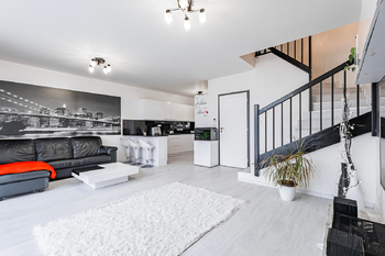 Prodej domu 77 m², Šestajovice