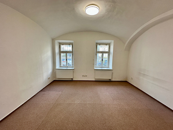 Pronájem bytu 1+kk v osobním vlastnictví 44 m², Praha 8 - Karlín